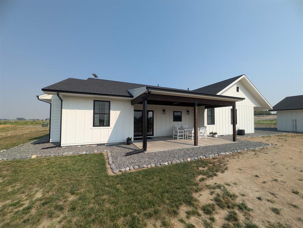 840 Lavender Ln