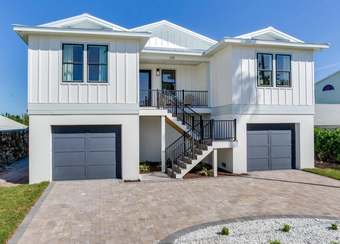 8555 Heron Lagoon Circle, Sarasota, FL