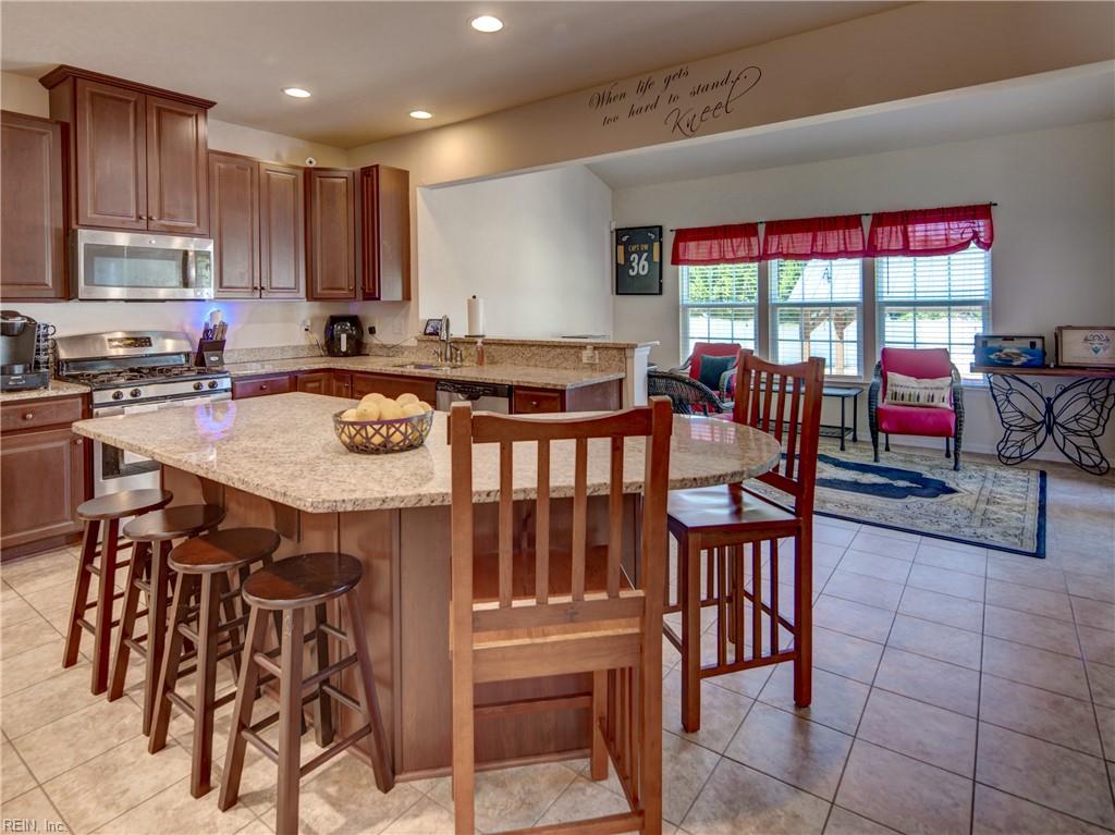 1716 Fishers Cove