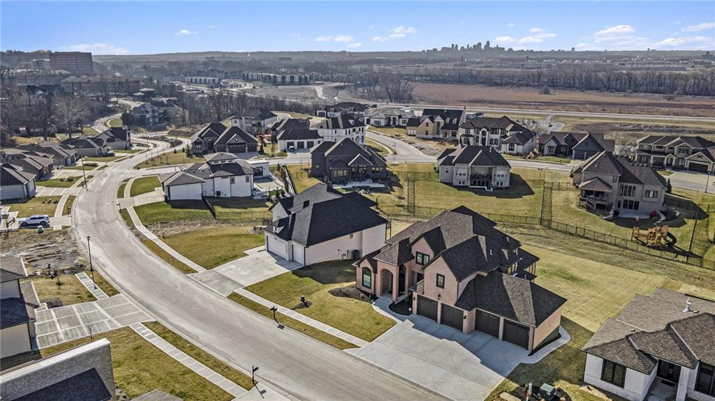 2171 NW Palisades Drive