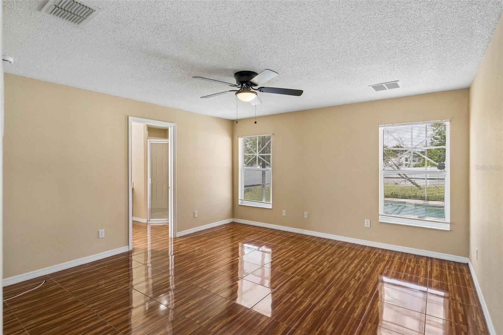 1 Catalina Court