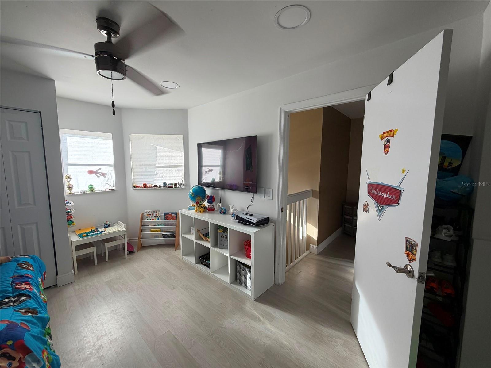 7380 Pinewalk Drive S 37-8
