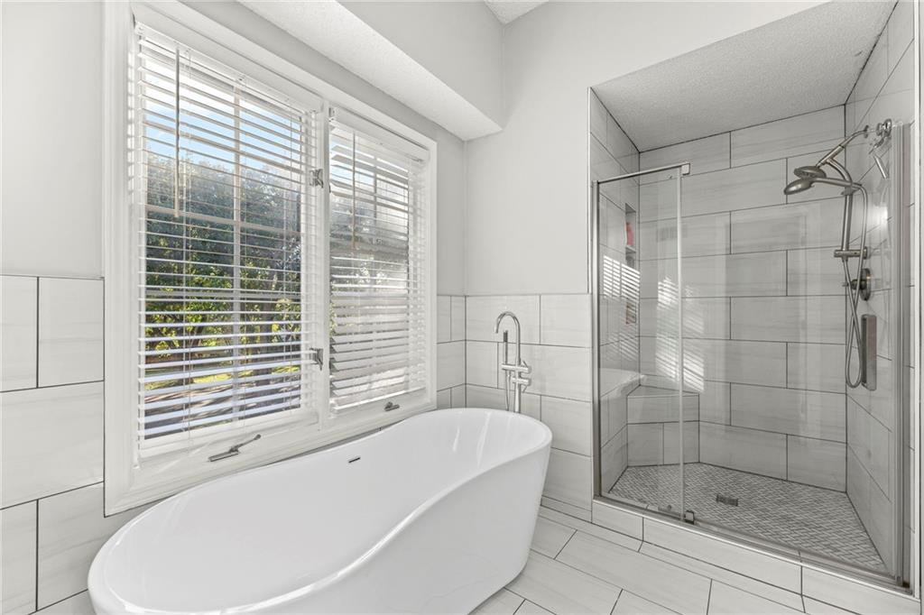 13716 W 75th Terrace