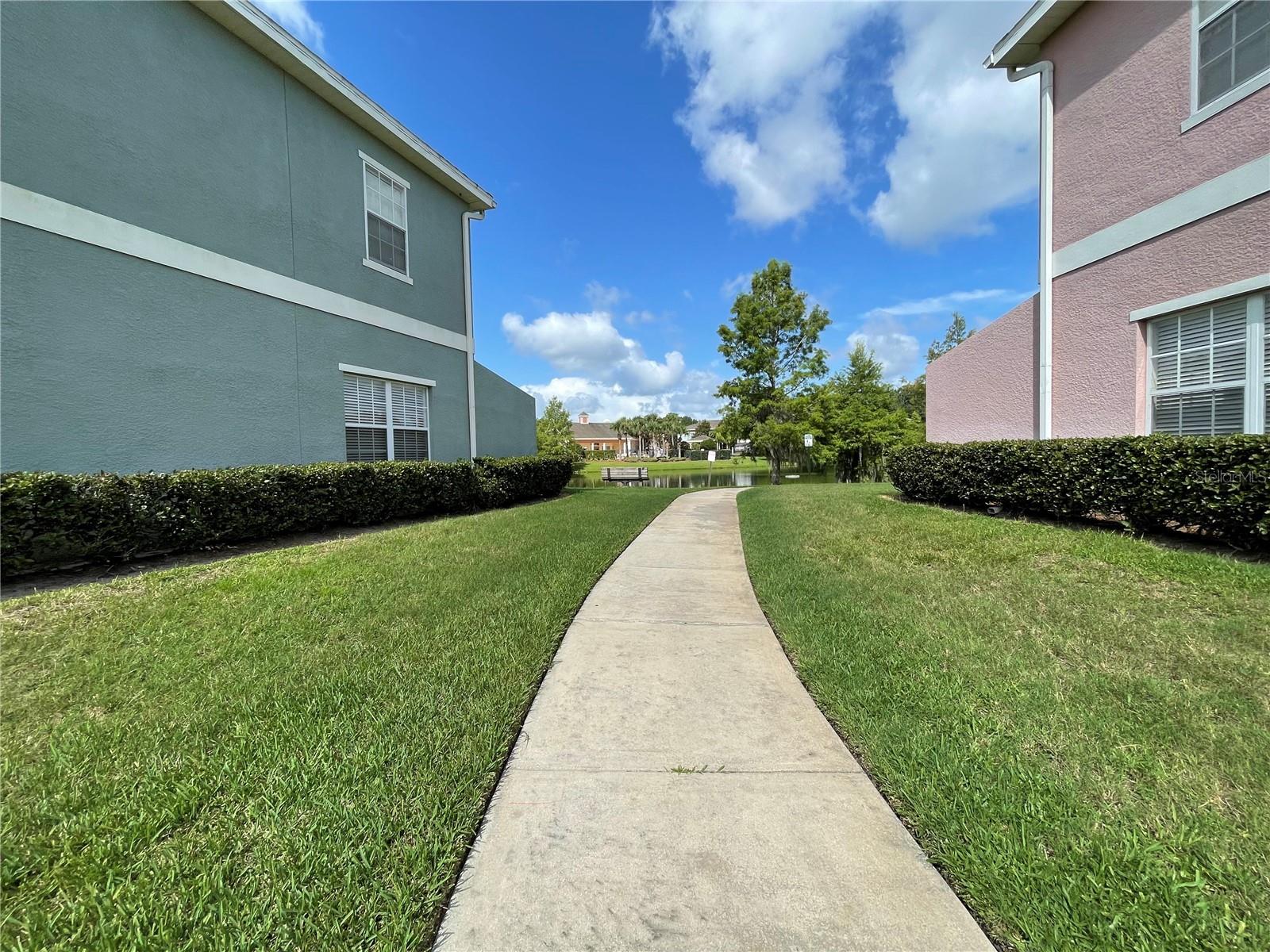 2432 Caravelle Circle