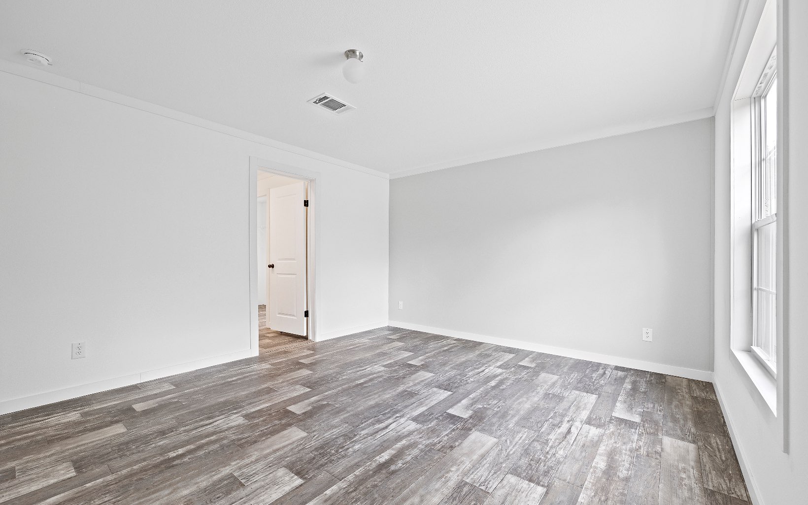 458 NW Ivy Gln