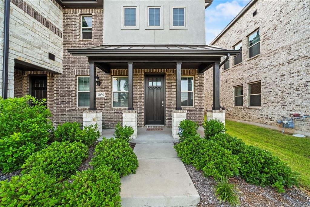 3039 Tenor Way