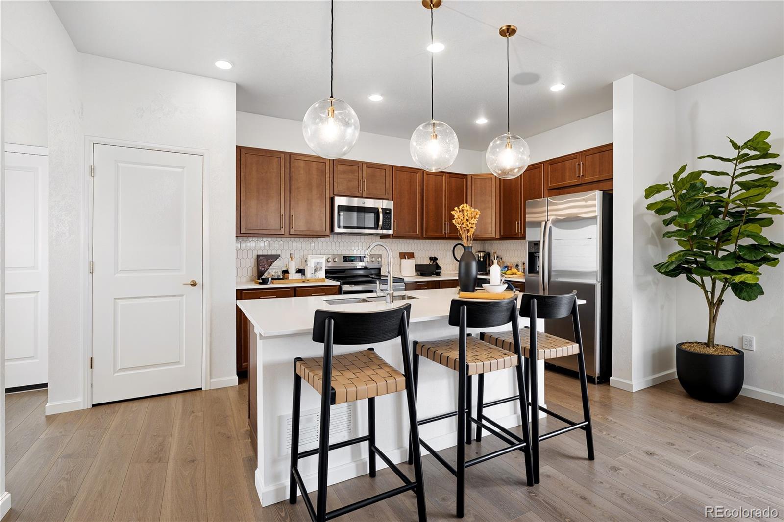 14845 Arbor Boulevard W