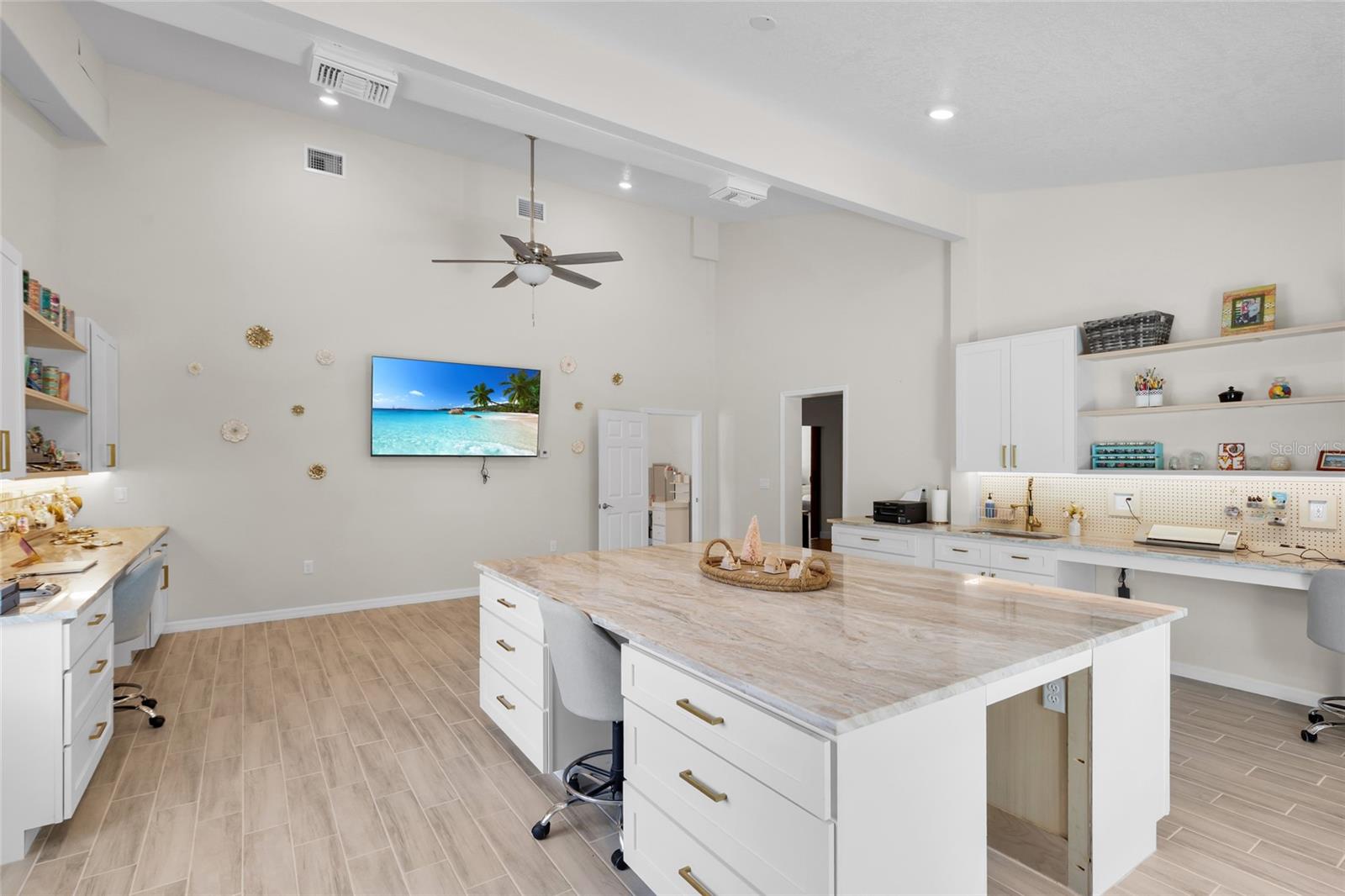 3055 Wolf Branch Rd