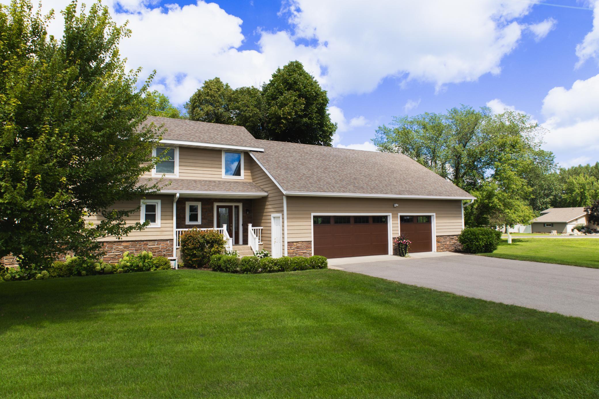 18724 Fall Ridge Road
