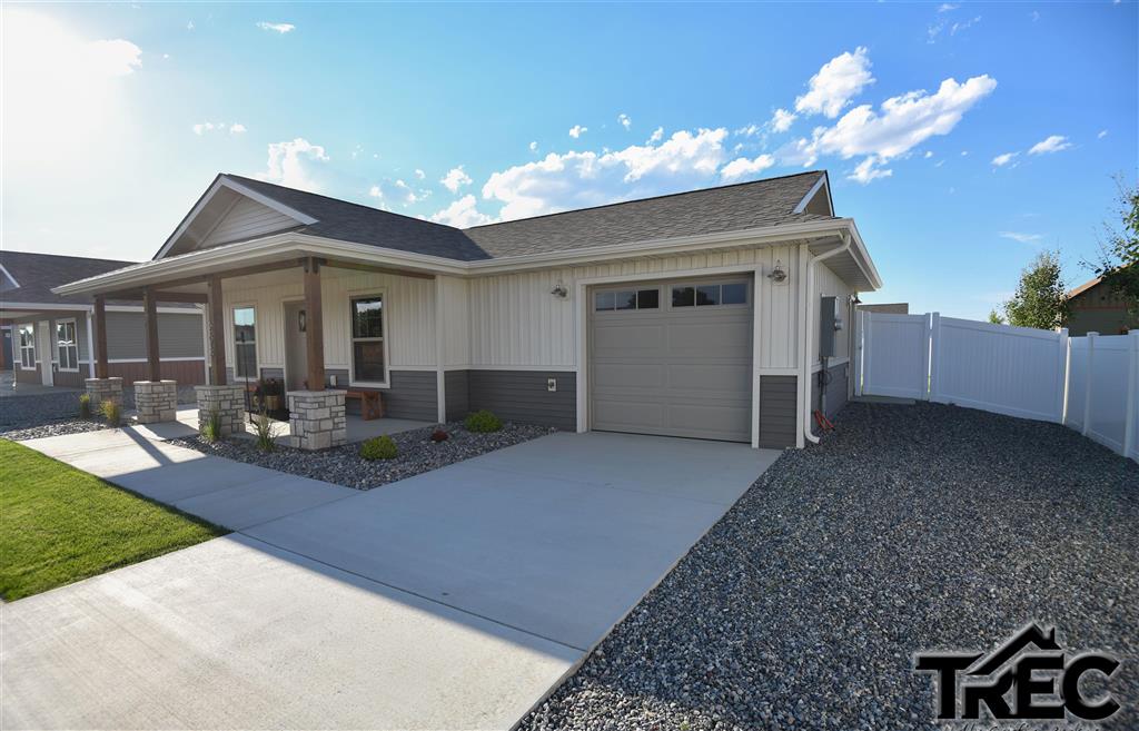 293 Cypress Dr