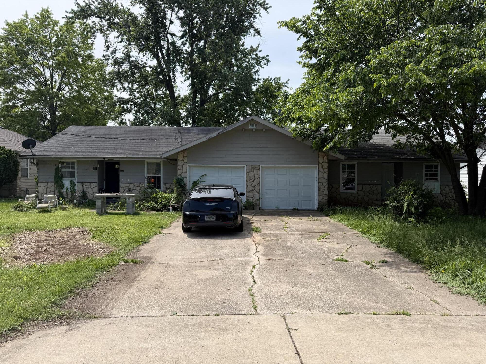 3404 W Sylvania Street