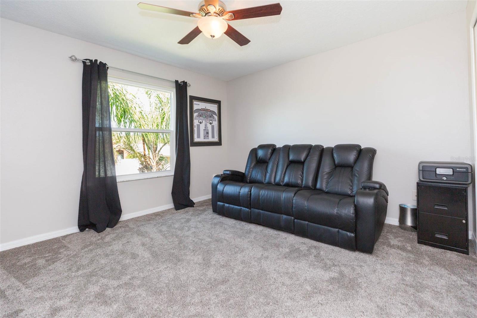 7352 Cutwater Lane