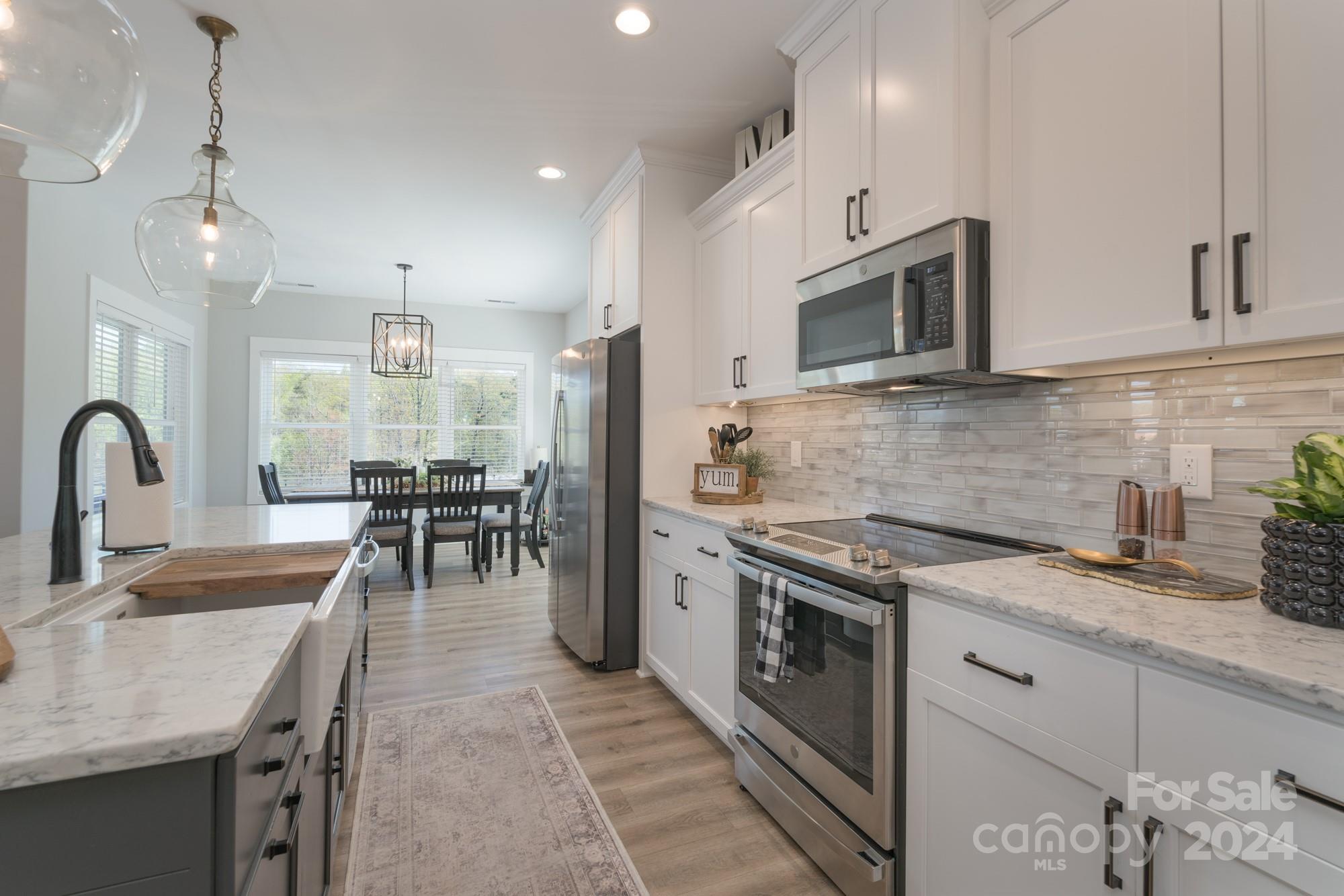 376 Landing Trail