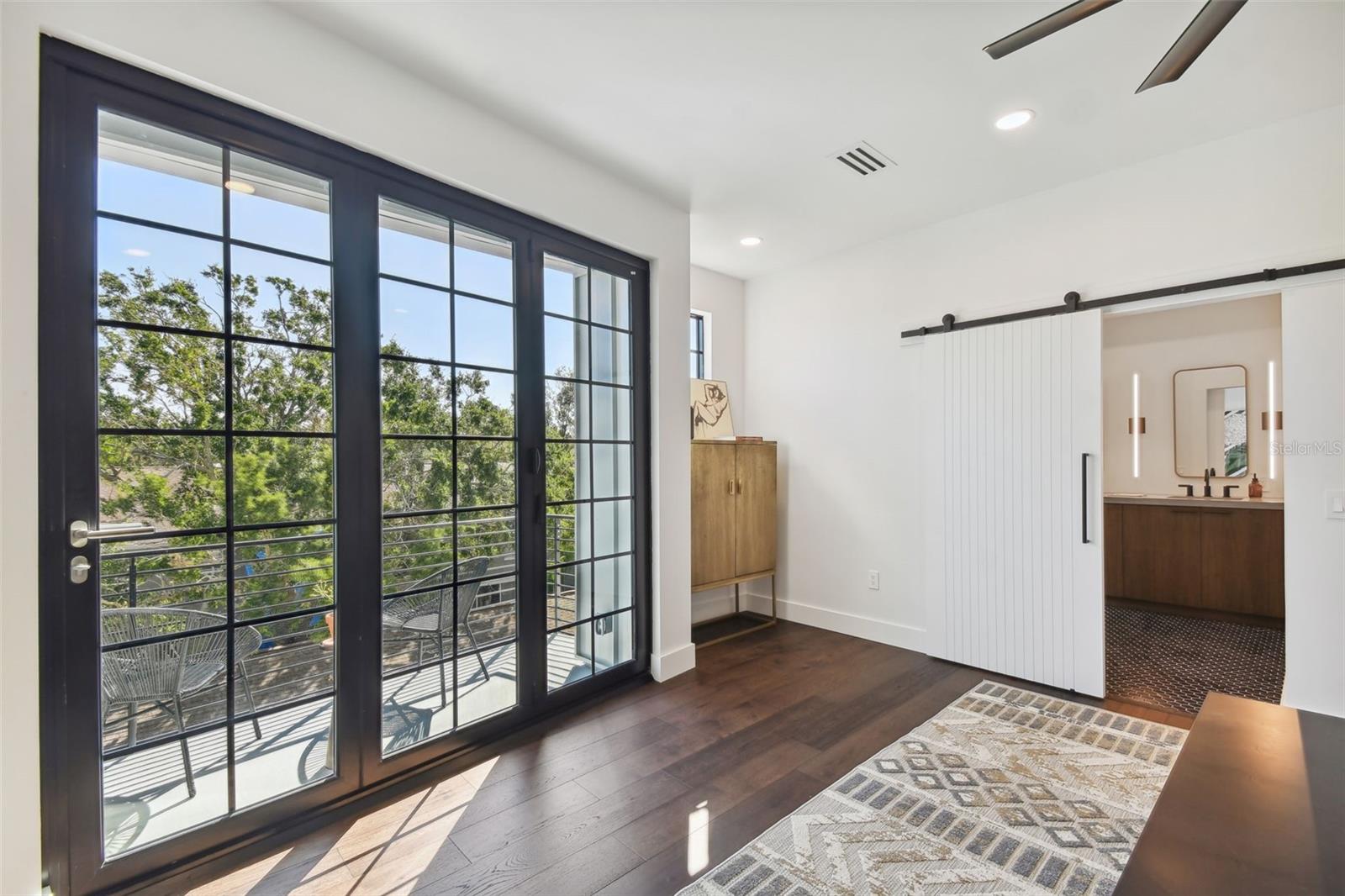 1312 W Azeele Street 1