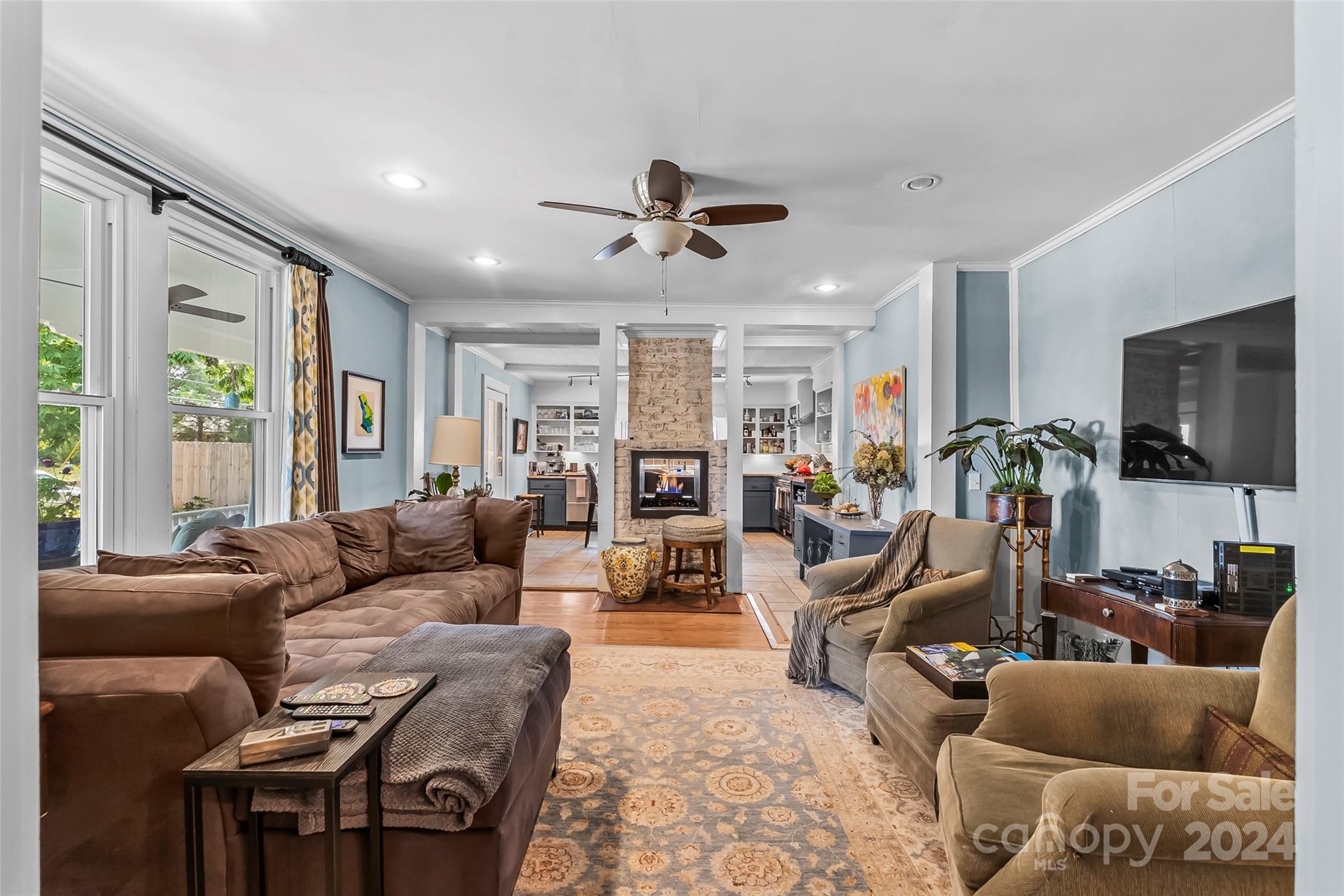 404 Avery Avenue