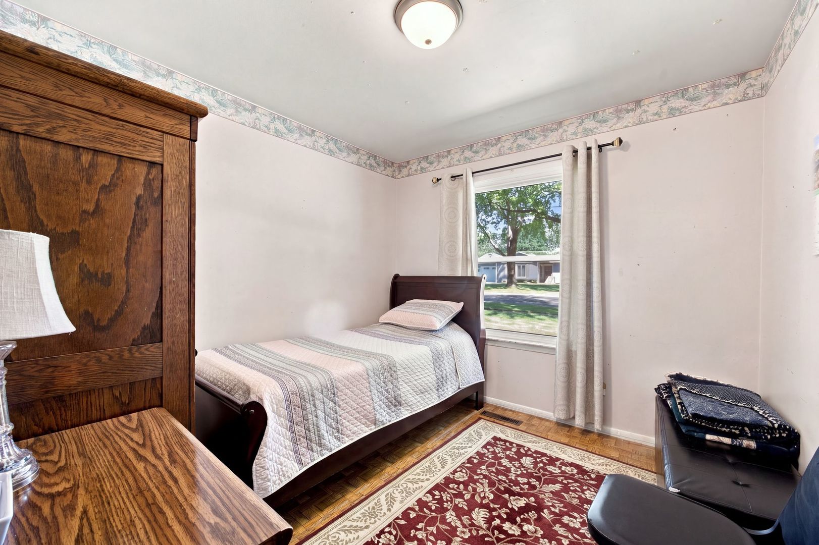 1725 Evergreen Avenue