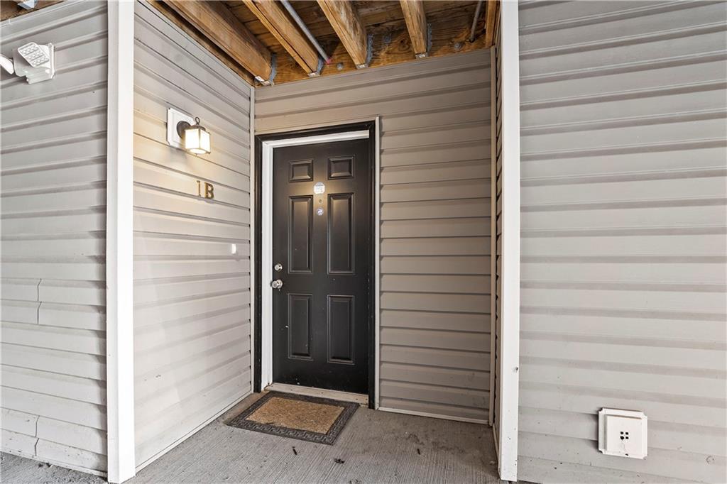 8000 N Drury Avenue 1B