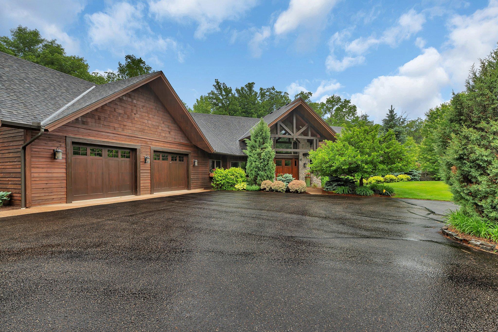 28894 Woodbrook Court