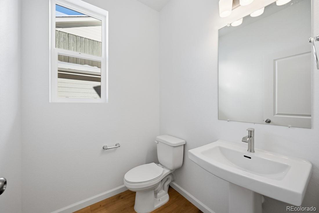 16657 W 92nd Place