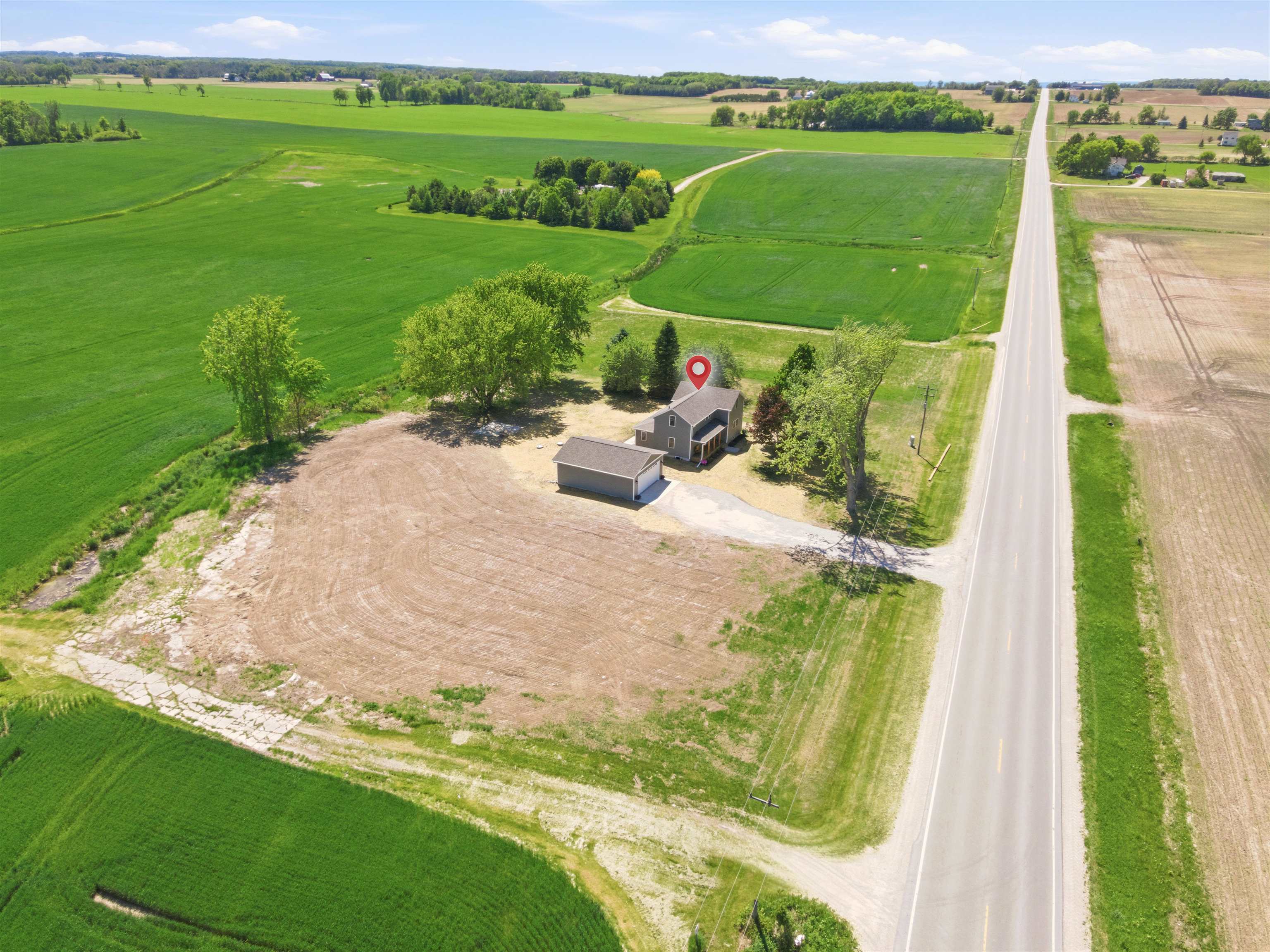 W3913 County E