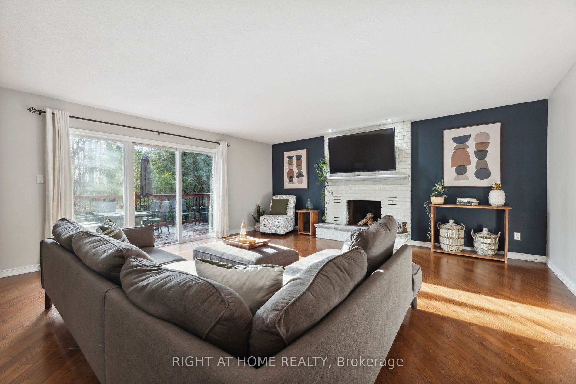 500 Old Brampton Crt