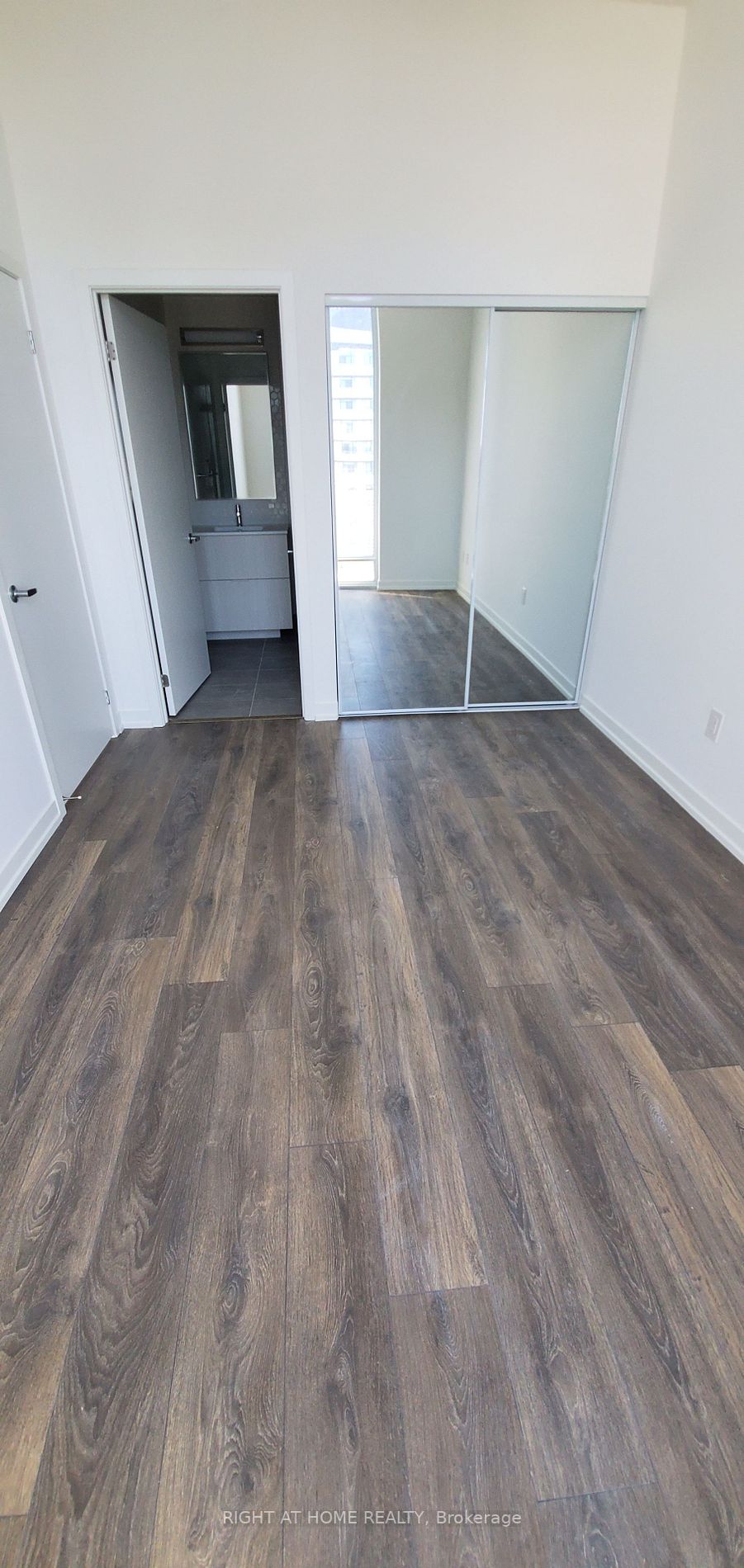 2520 W Eglinton Ave 1901