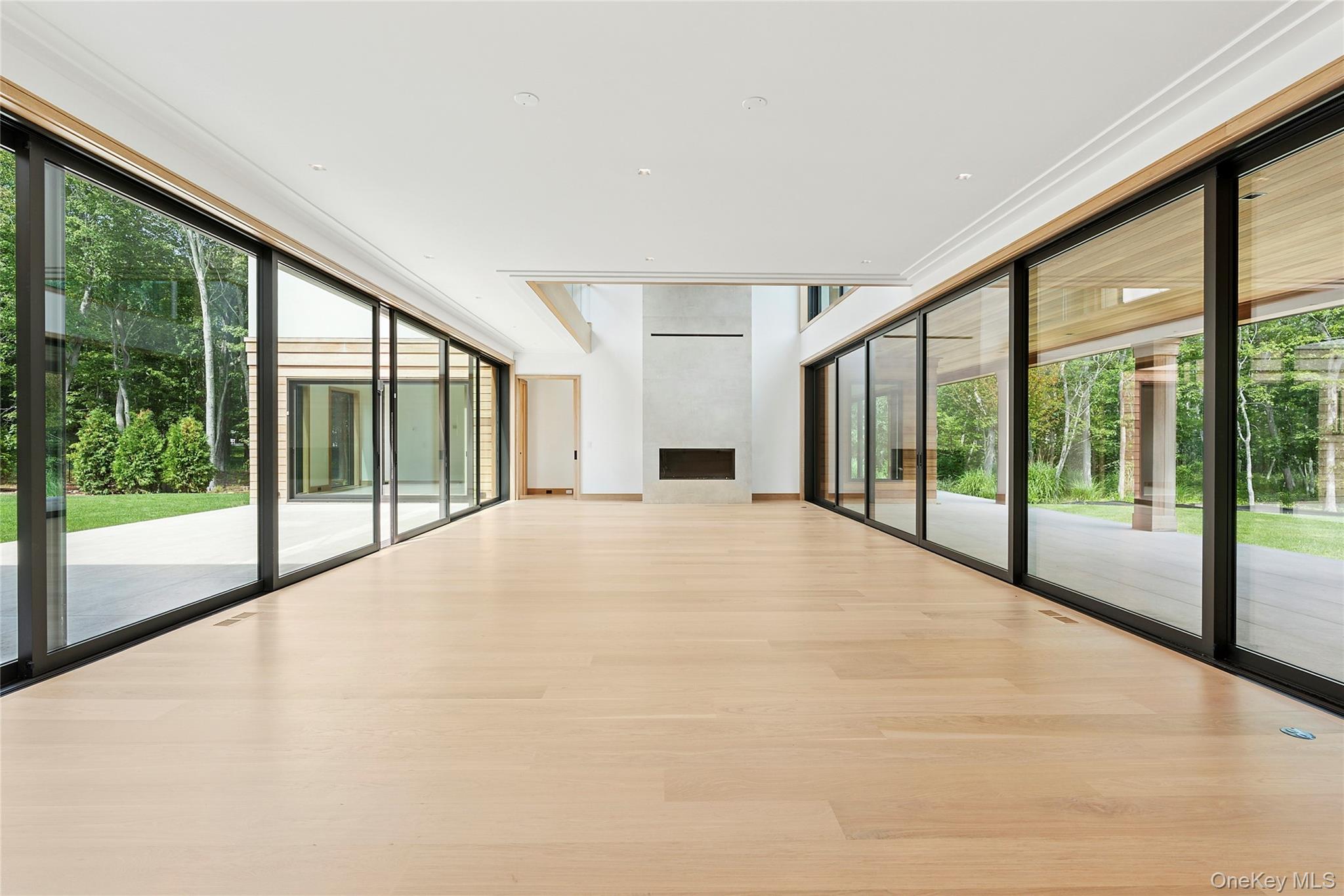 27 Fresh Pond Road