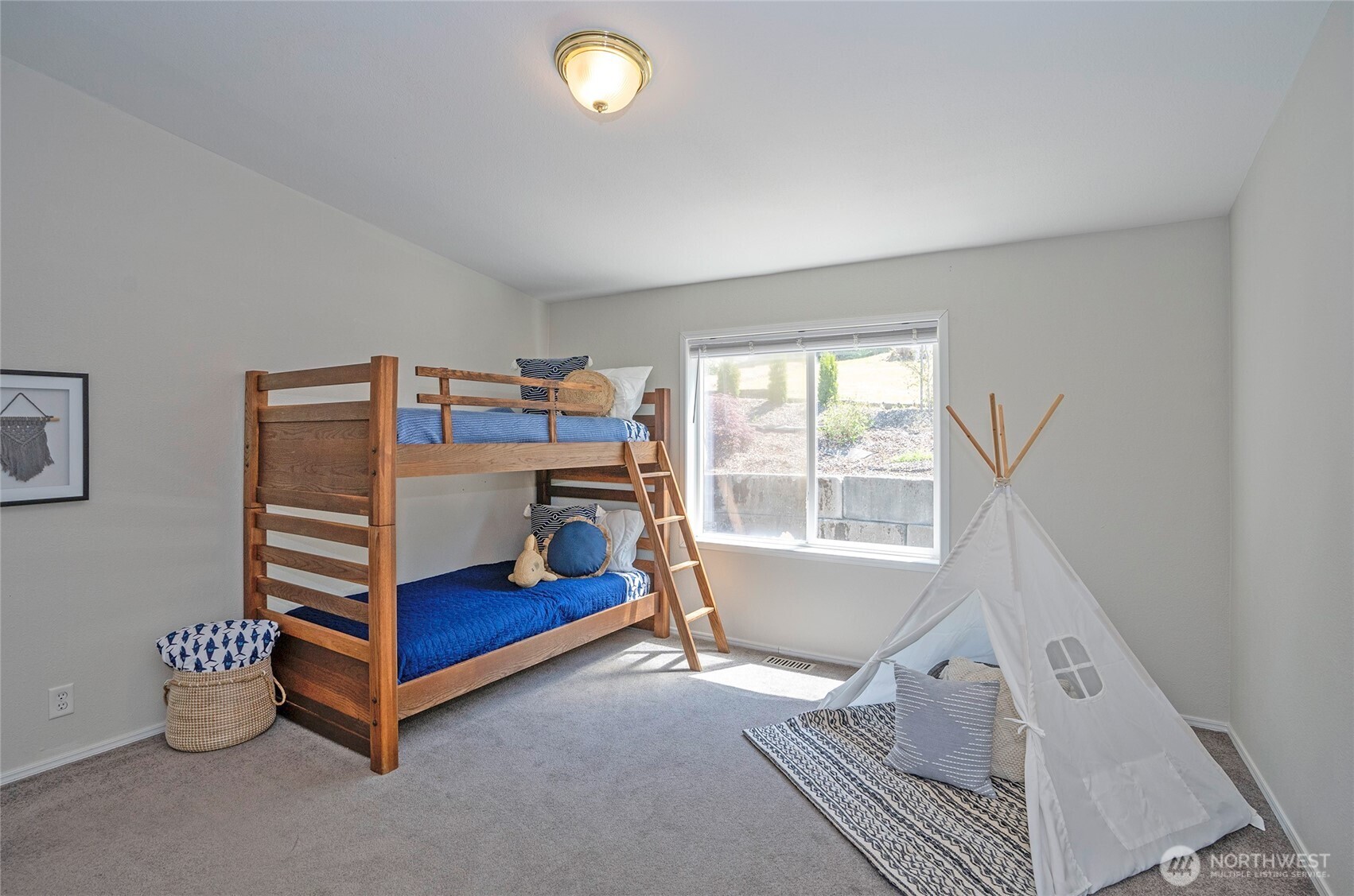 1218 166th Avenue Ct NW