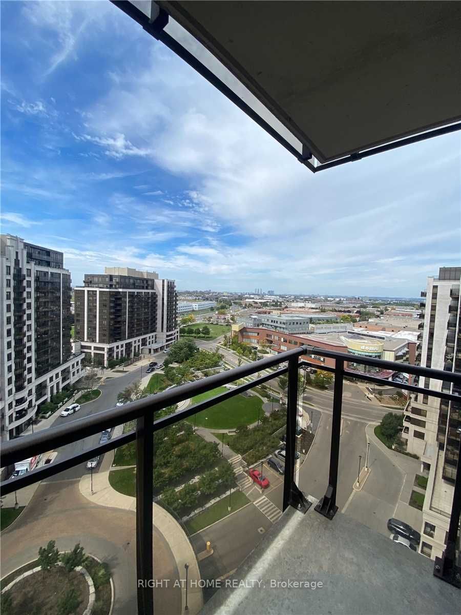 1060 W Sheppard Ave 1403