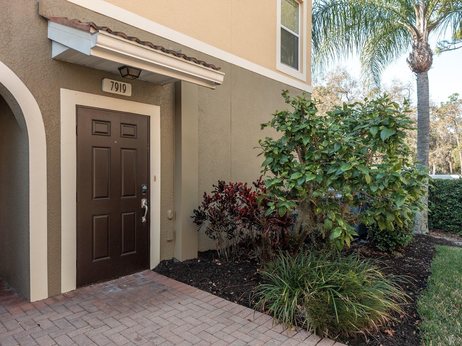7919 Limestone Lane 13-204