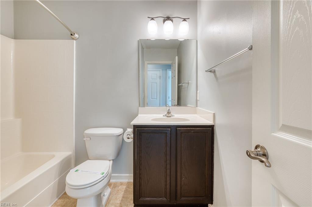 3215 Kenton Court