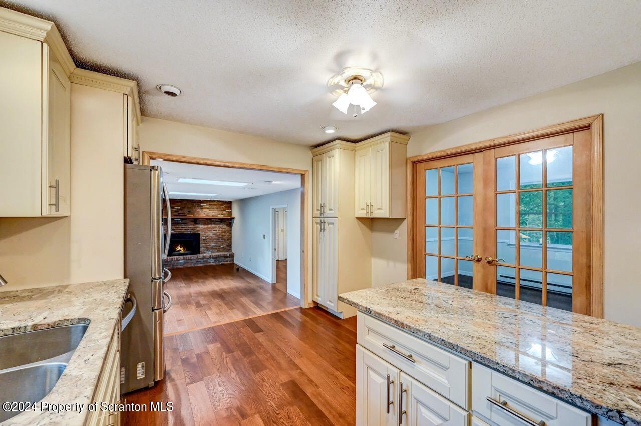700 Lilac Lane