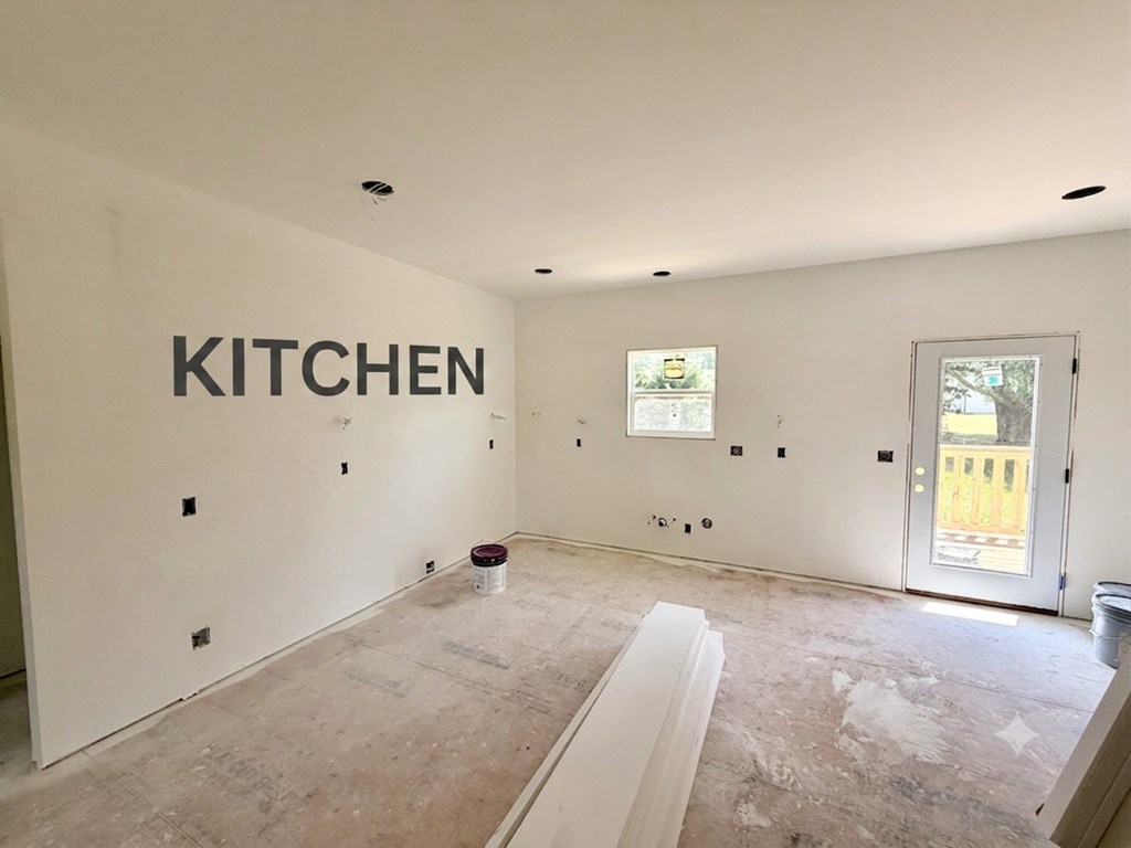 169 Scott & James Rd