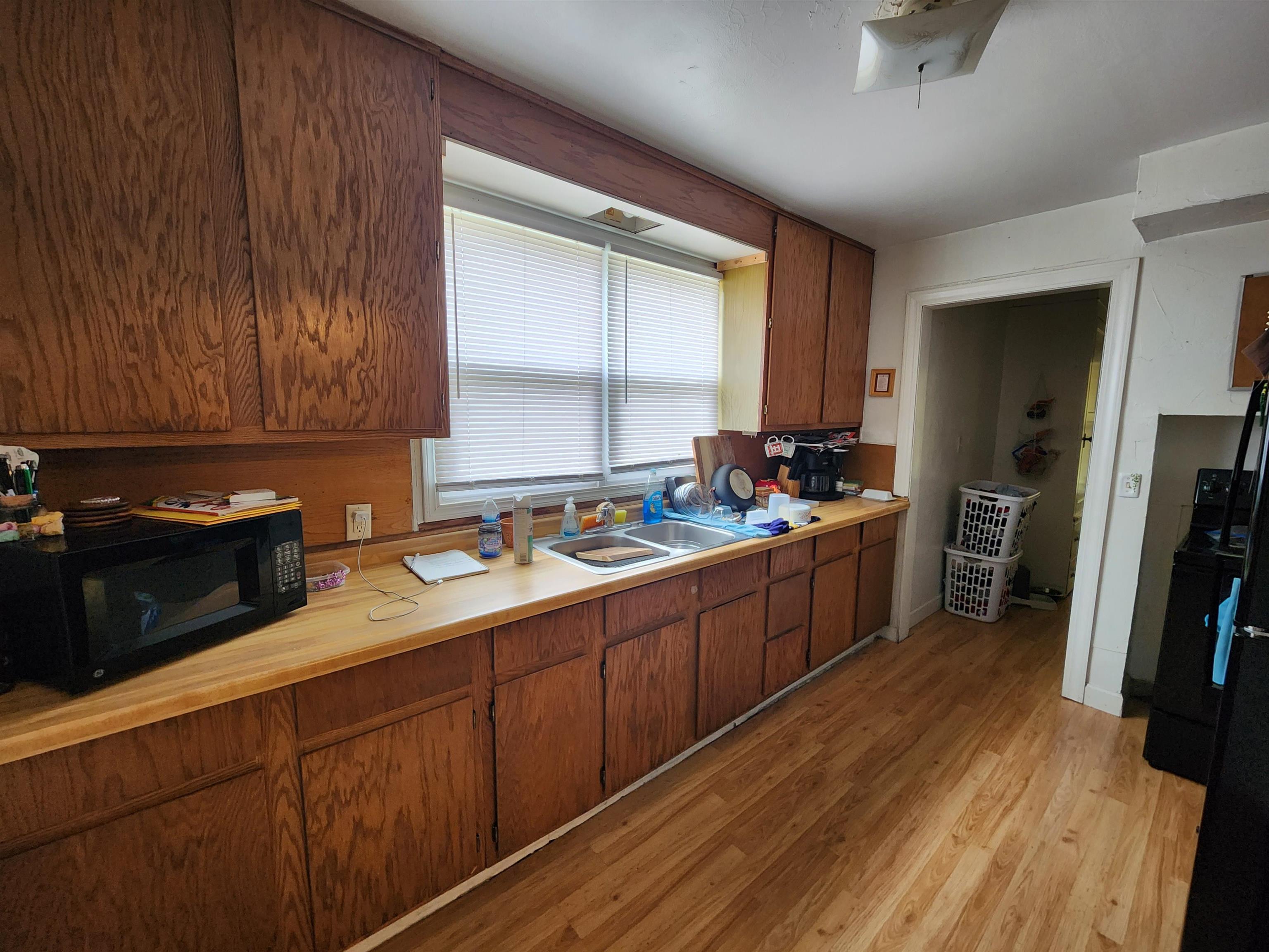 1414 N MAIN Street