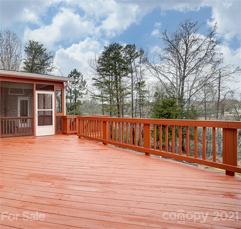 957 Hickory Stick Drive