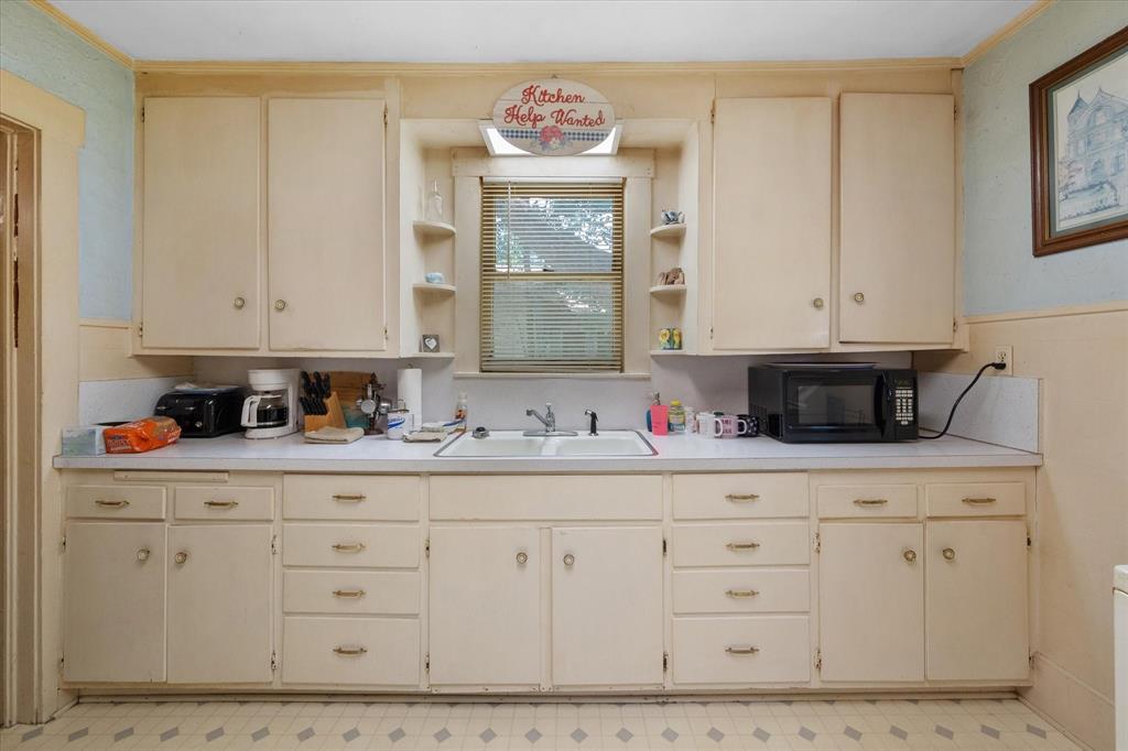 110 Woodland Avenue