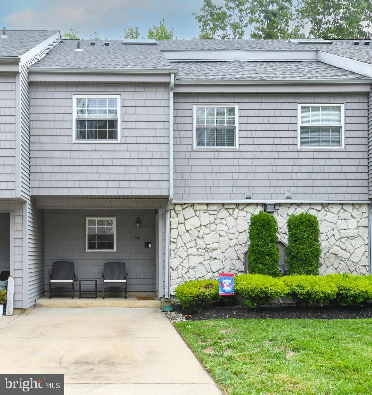 54 Harbor Drive