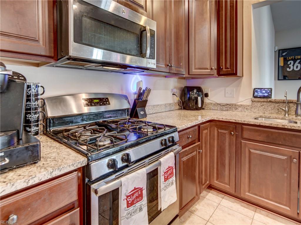 1716 Fishers Cove