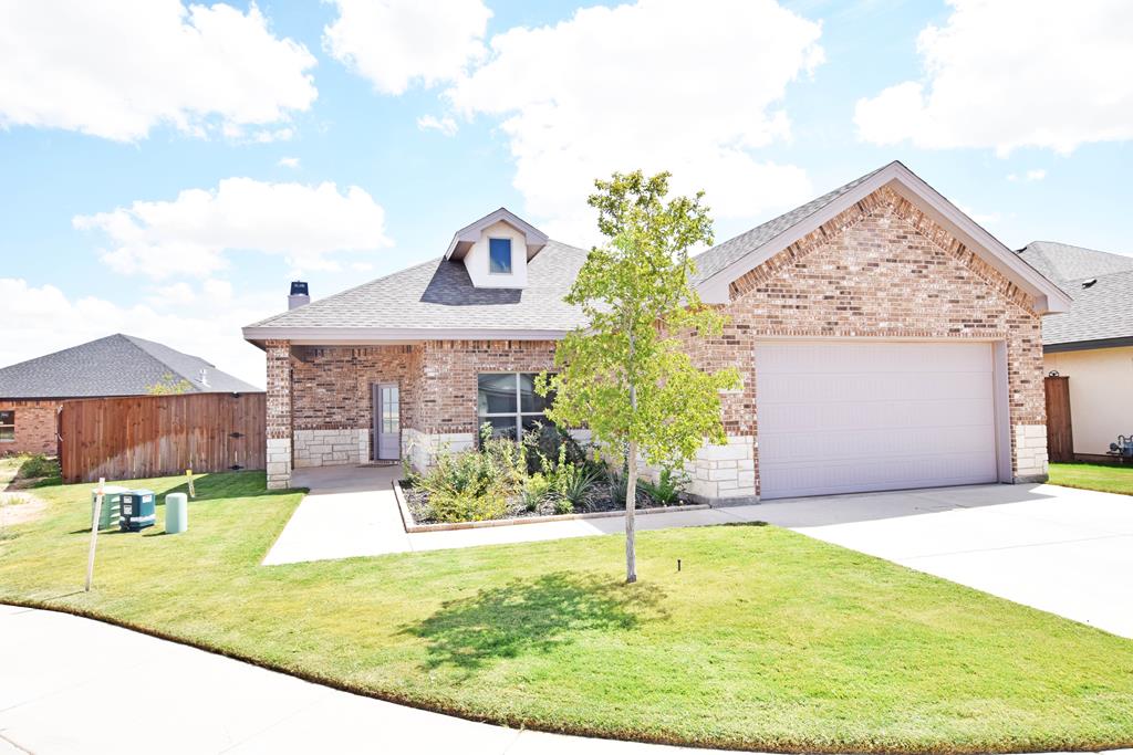 Like New Home located in Enclave at Villa Rosa. This home has an open concept, fireplace modern lighting and gas stove. The home also has access to community pool, playground, and community center. Beautiful home with granite and  soft paint. This home has a nice front and back yard with sprinkler system.  Call A Realtor and let's make this your new home!!!