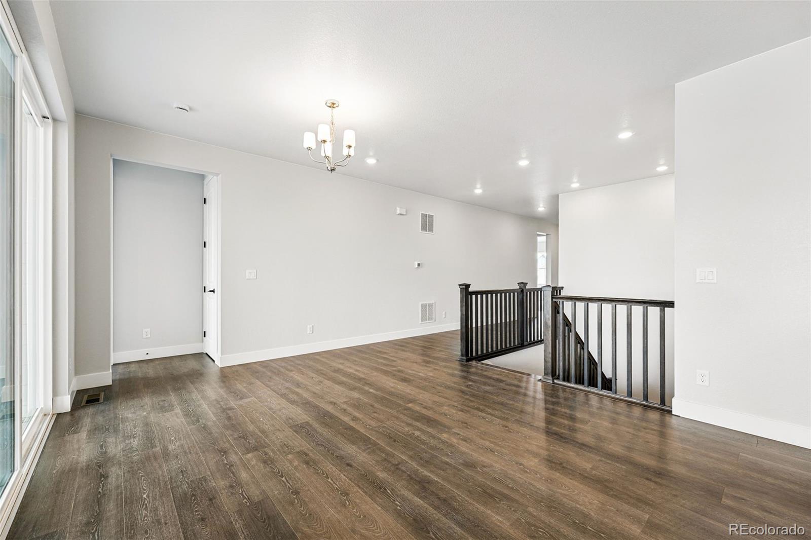 17125 W 92nd Loop