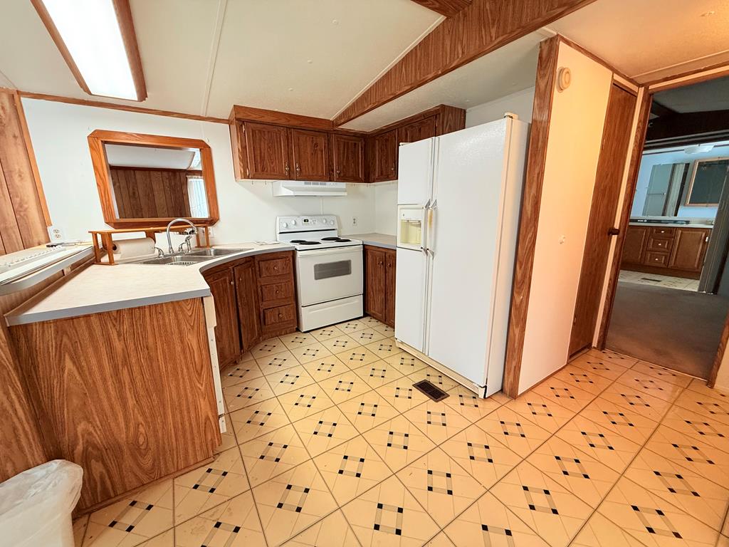 8551 NE 61st Pl