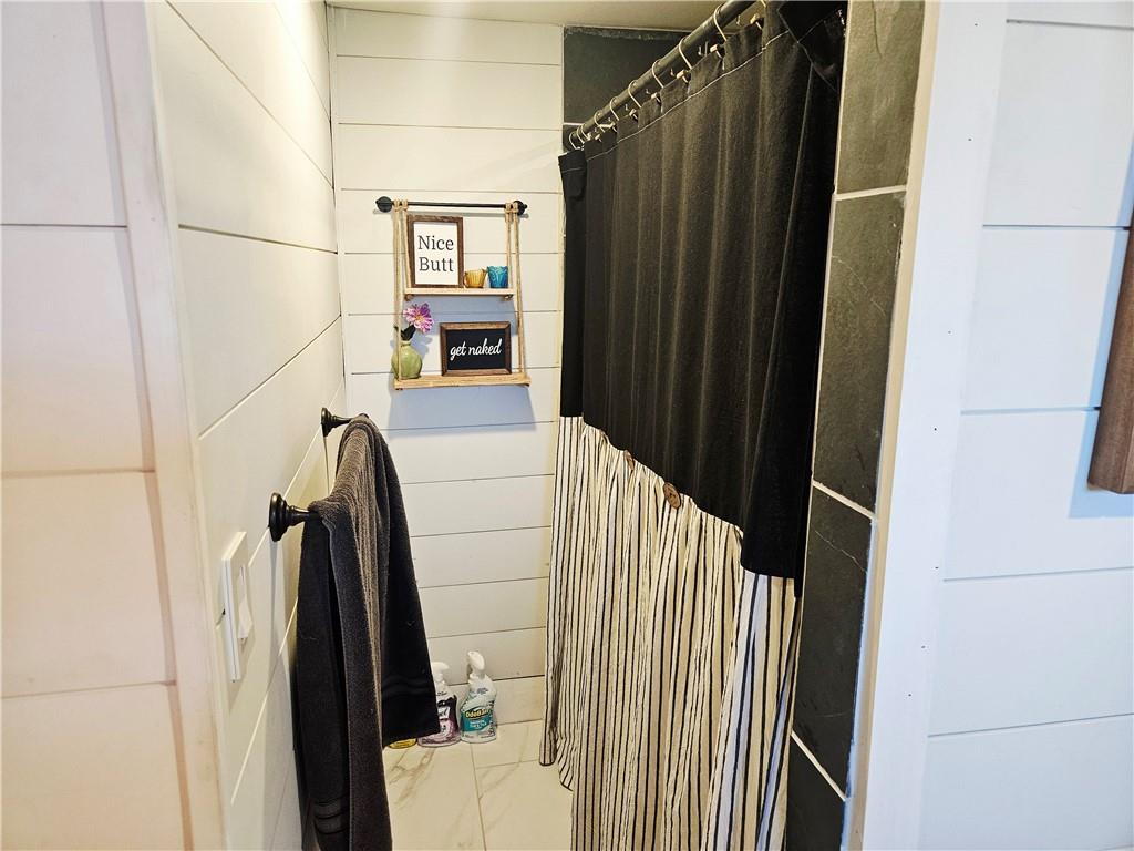 33253 Cedar Niles Road