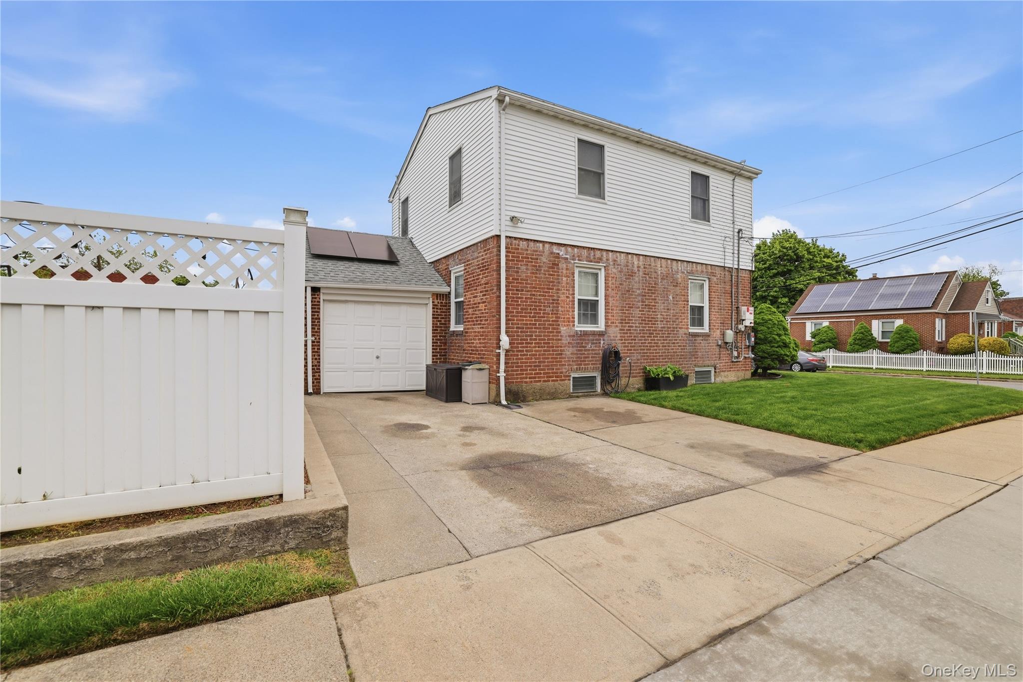 1 Ivanhoe Place