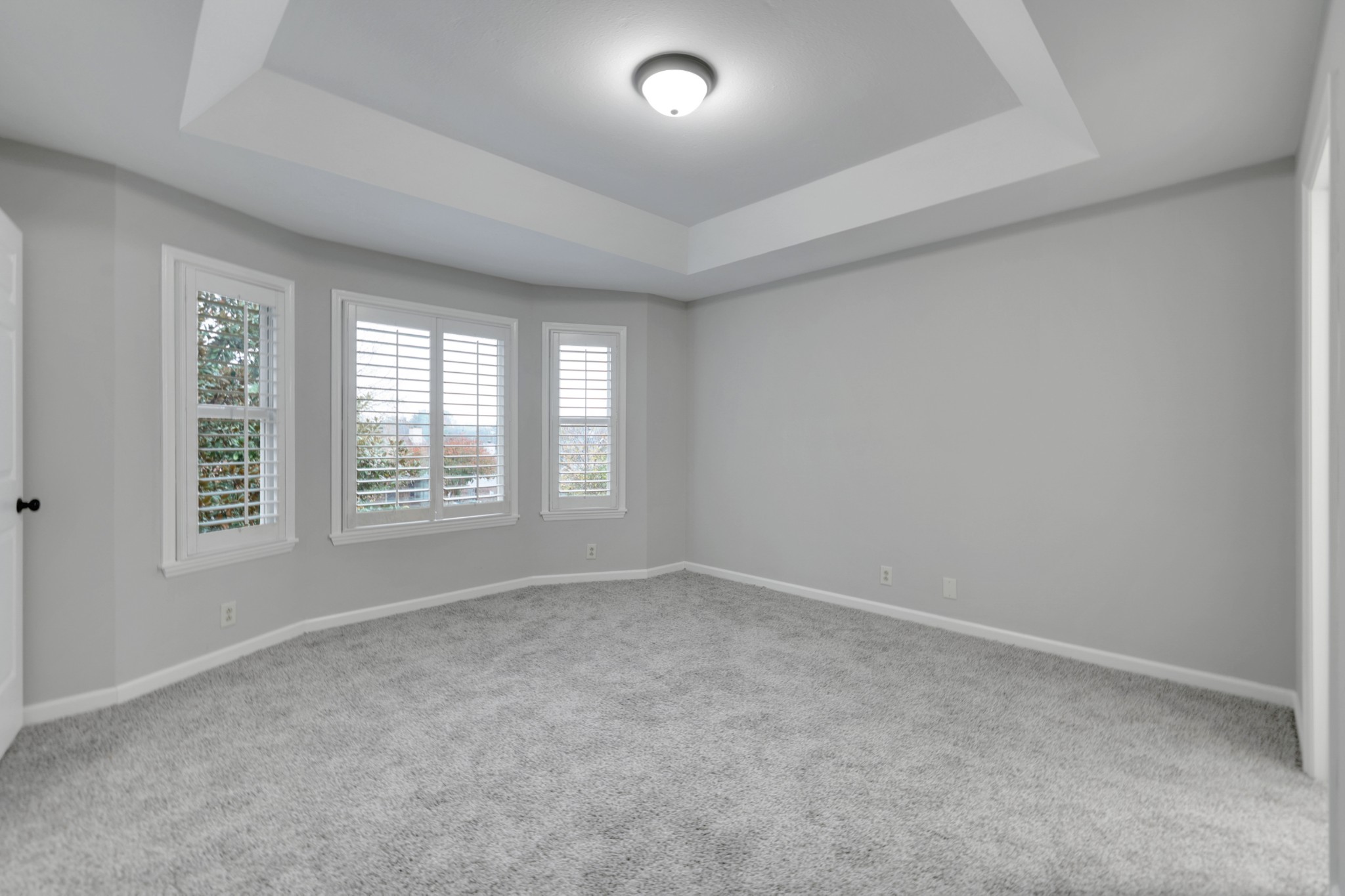 304 Hillside Ct