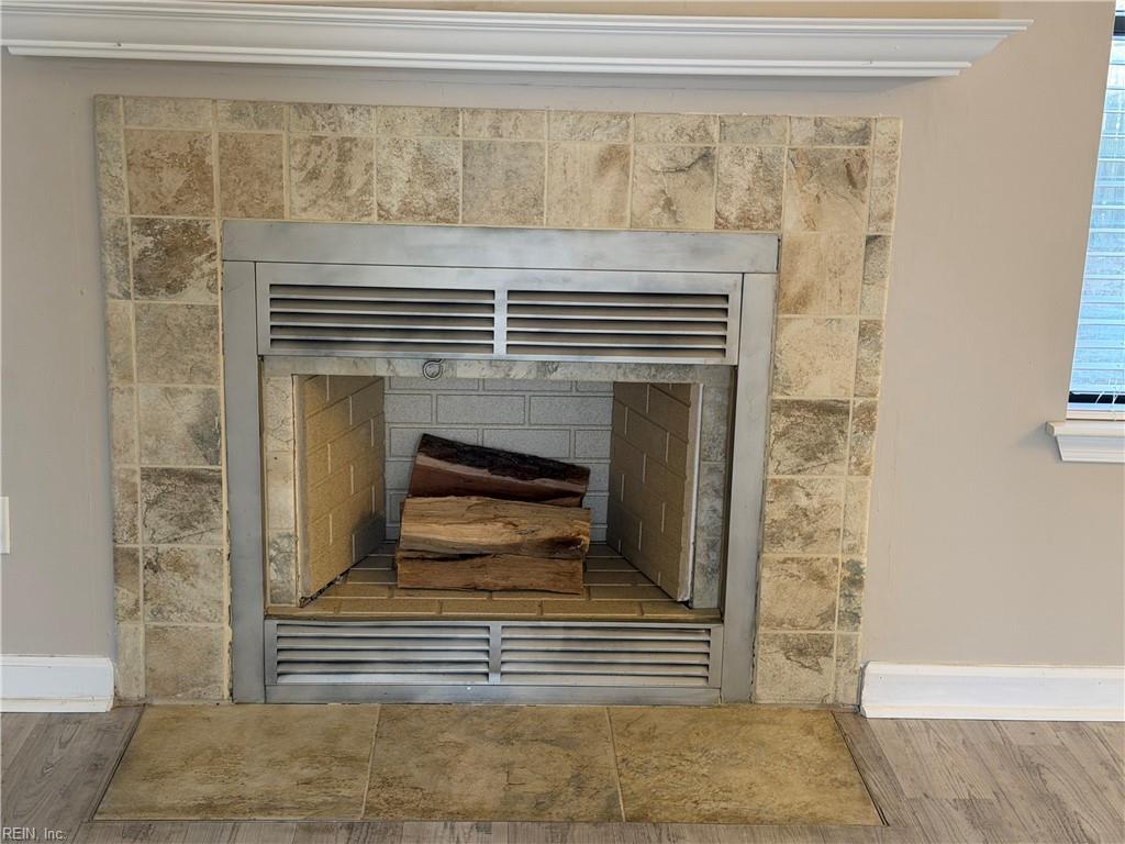 1512 Colonnade Drive