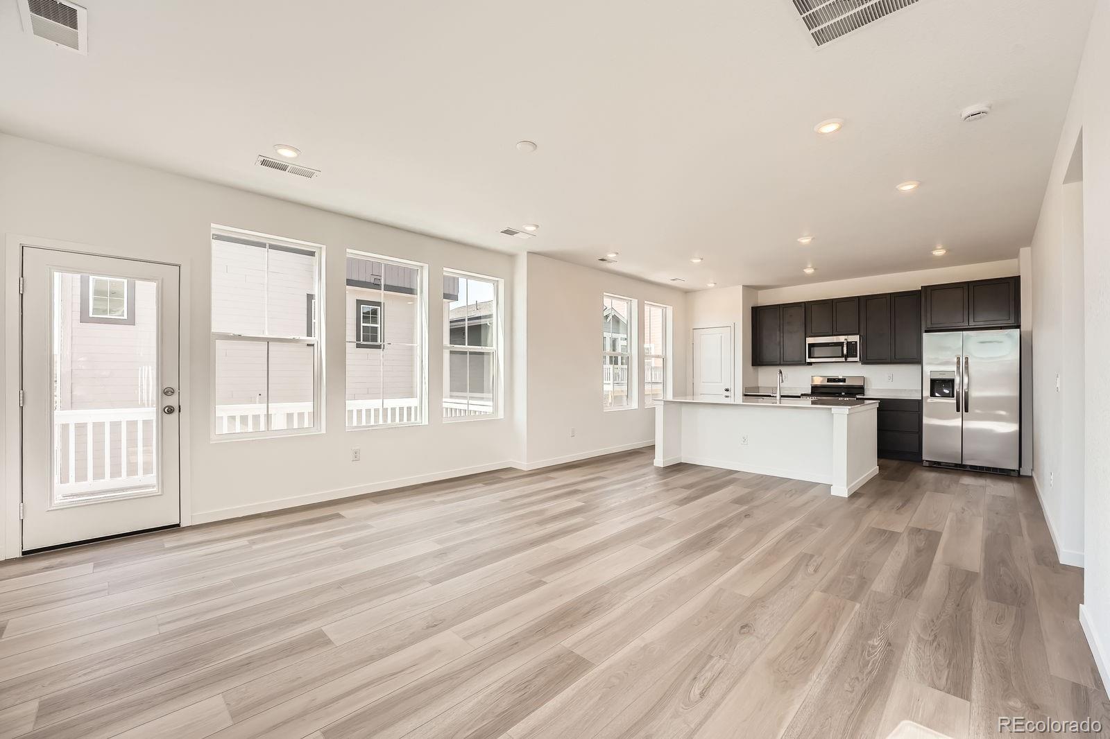 2150 S Haleyville Way