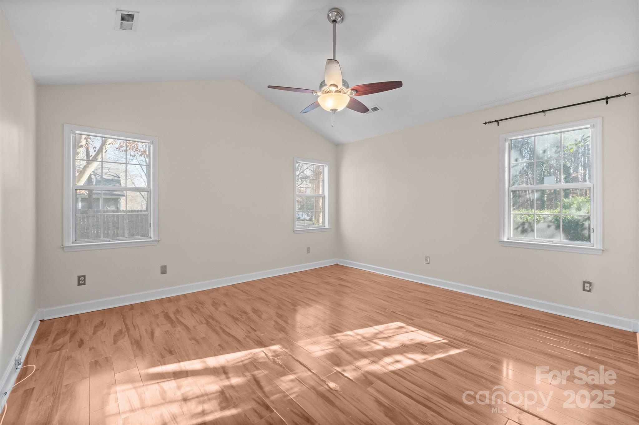 172 Valleybrook Drive