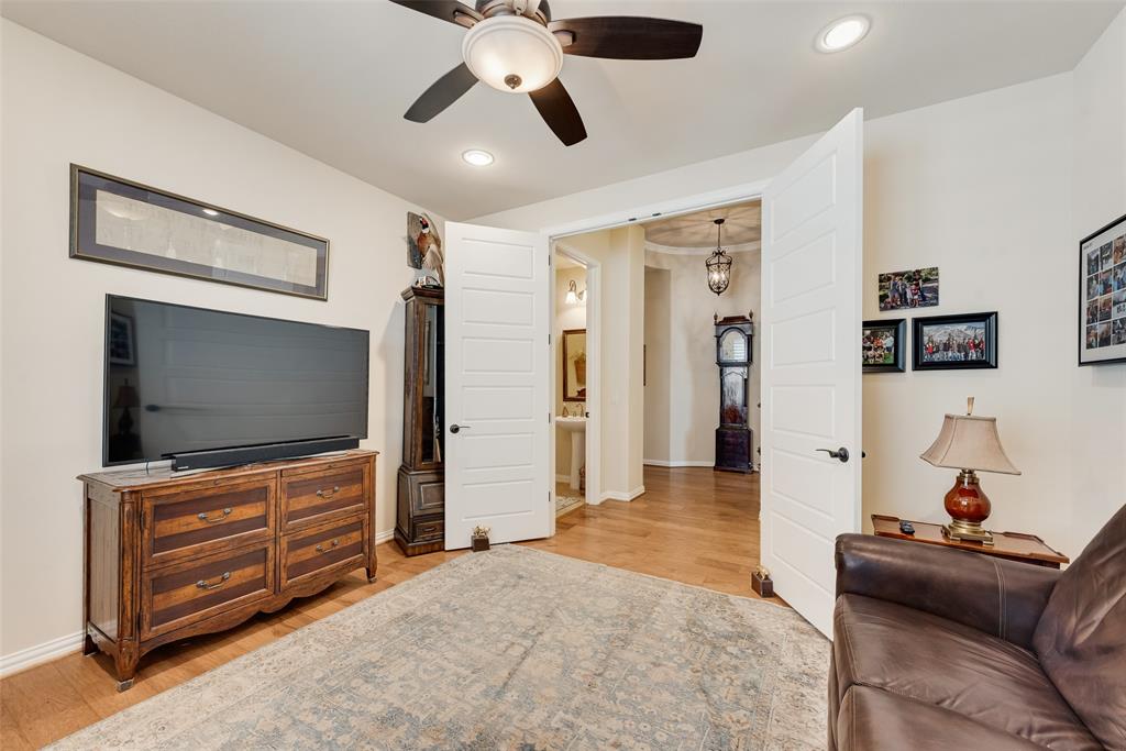 11532 Southerland Drive