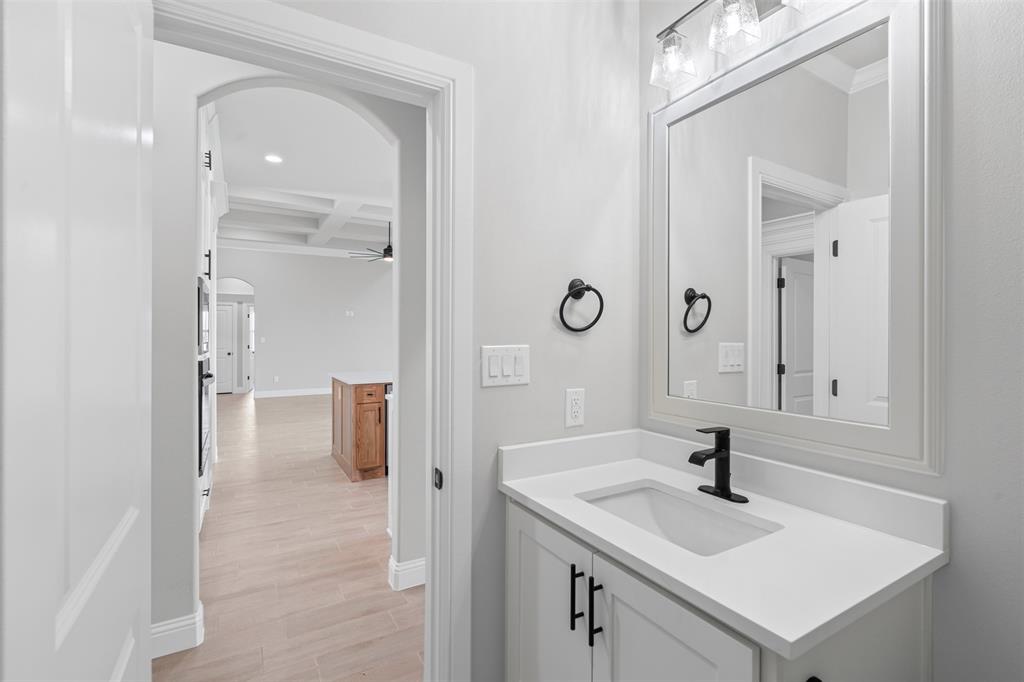 2172 Middlewood Circle