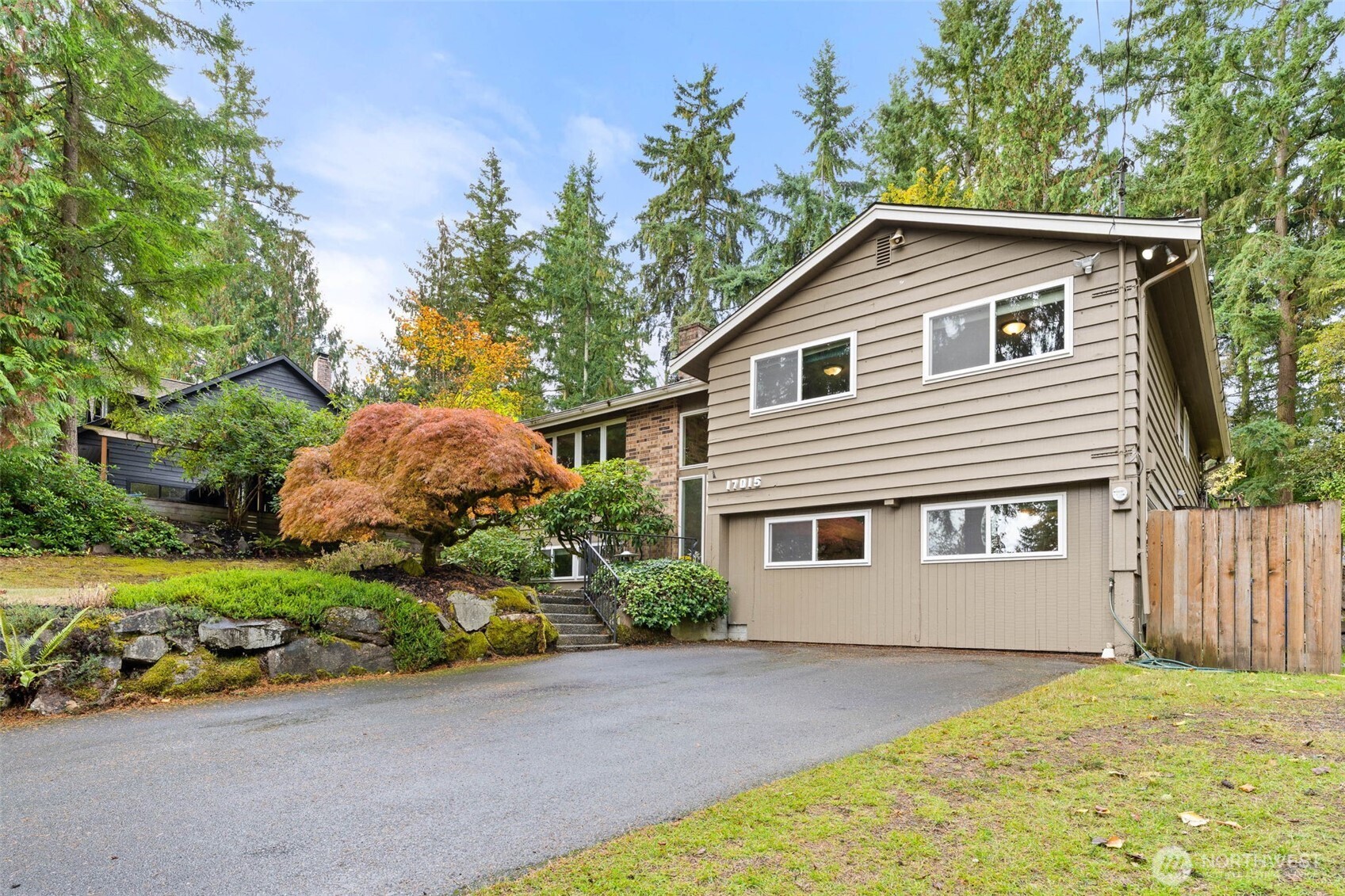 17015 32nd Avenue NE